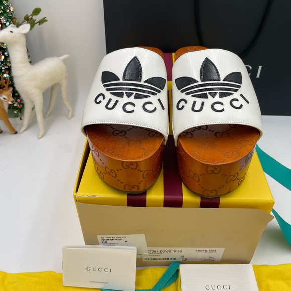 Women’s Gucci X Adidas, leather clogs size 38 made in Italy - Picture 1 of 6